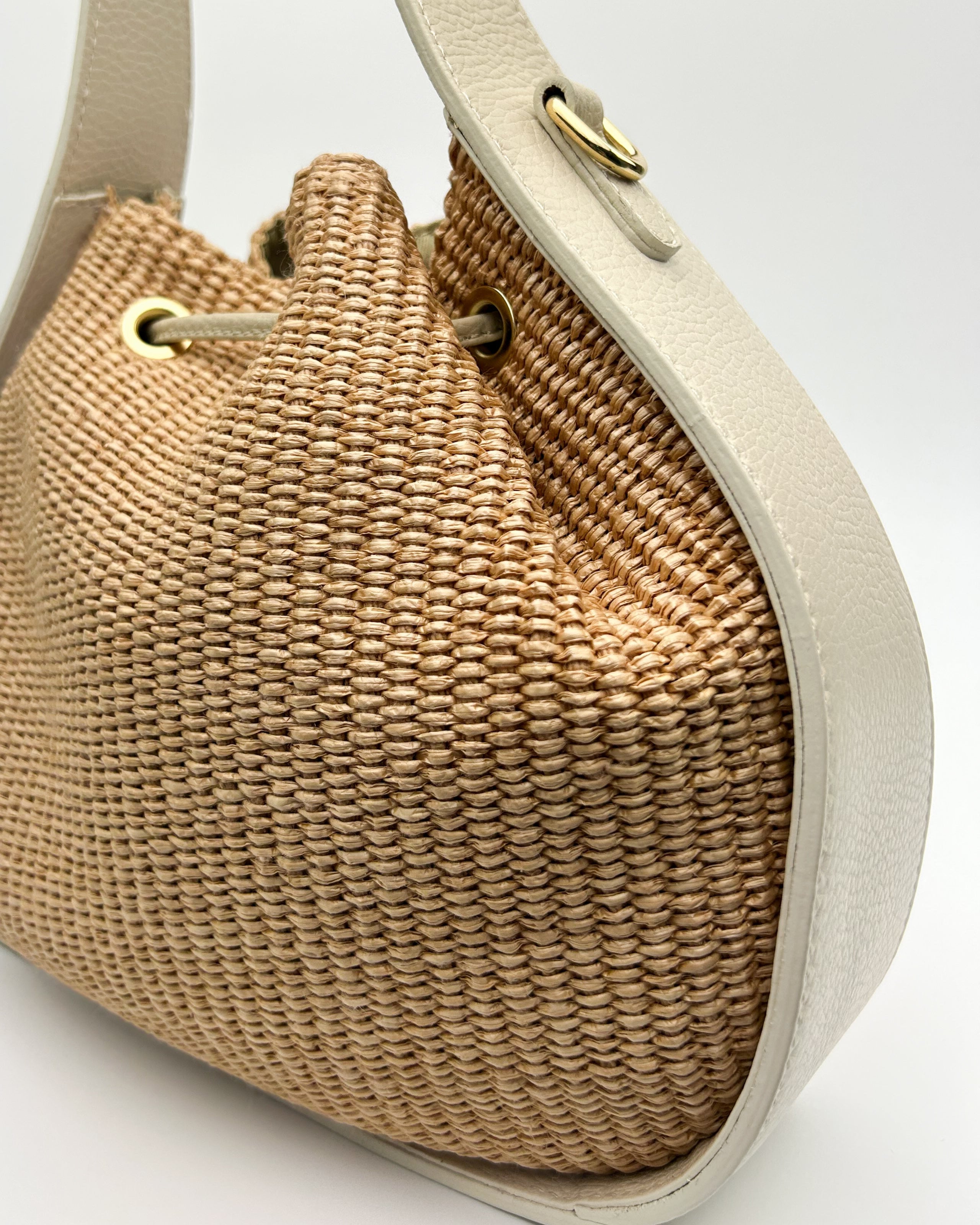 Aria Raffia Bucket Bag – Elegant Italian Design with Leather Accents