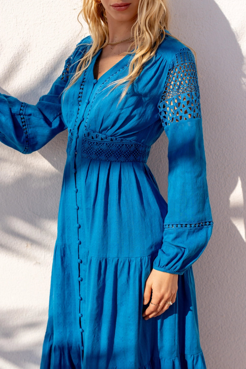long sleeve breathable cotton dress