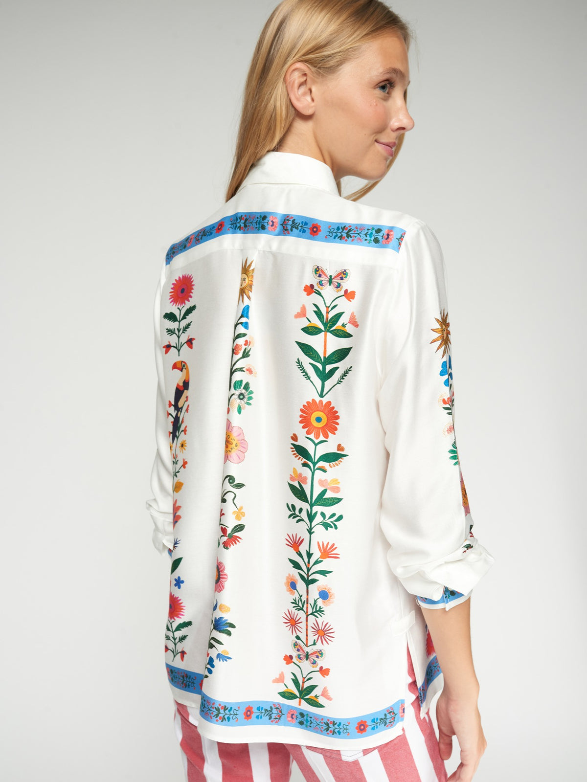 Colourful Vilagallo women’s blouse with botanical print